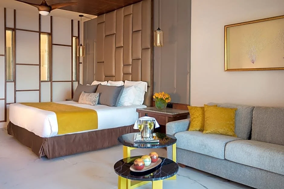 Preferred Club Partial Oceanview 2 - Groups Department.jpg