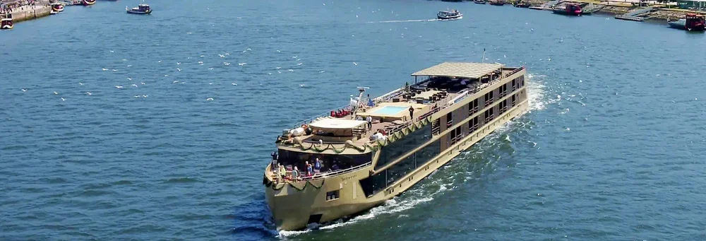 Amadouro+-+Groups+Department - Groups Department.webp