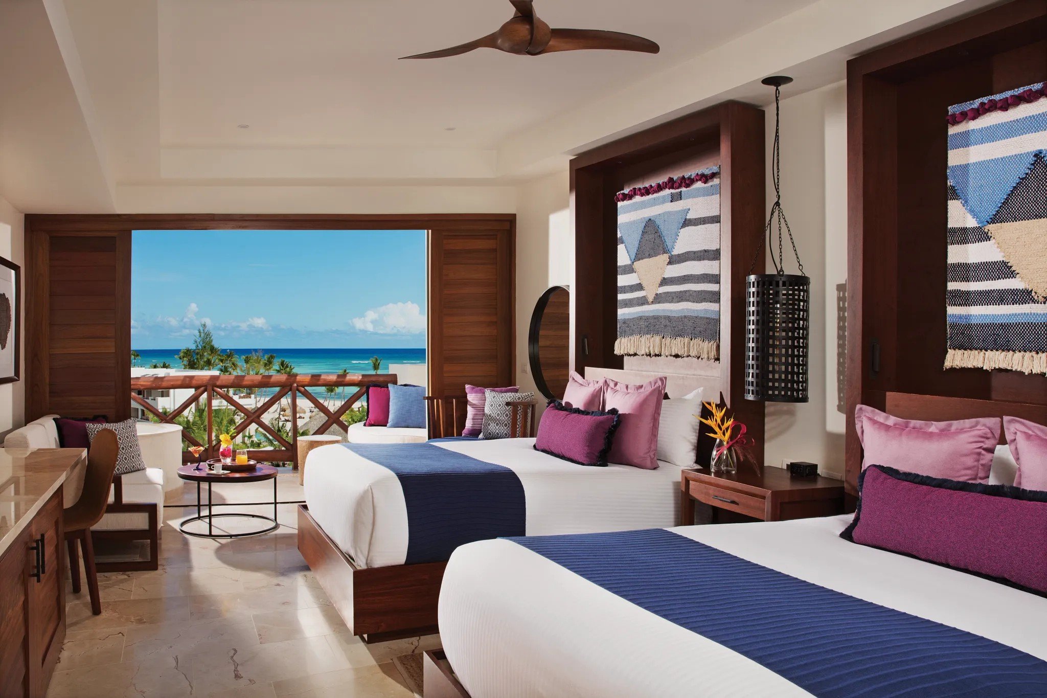 Junior Suite Ocean Double - Dianne Manto.jpg