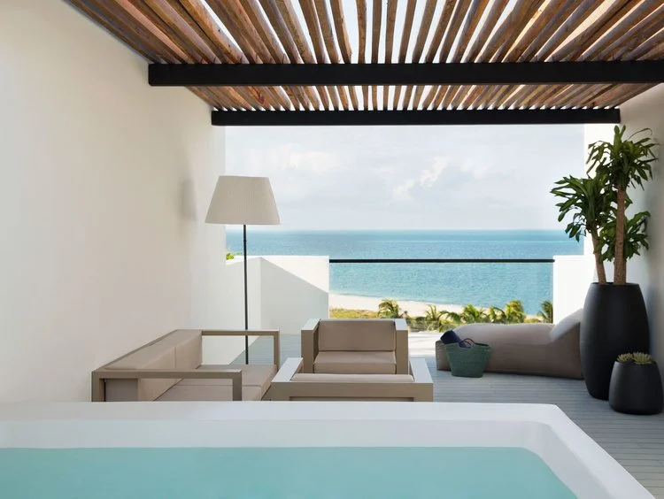 luxury-suite-ocean-view woith plunge pool two story - Jennifer Hordych.jpg