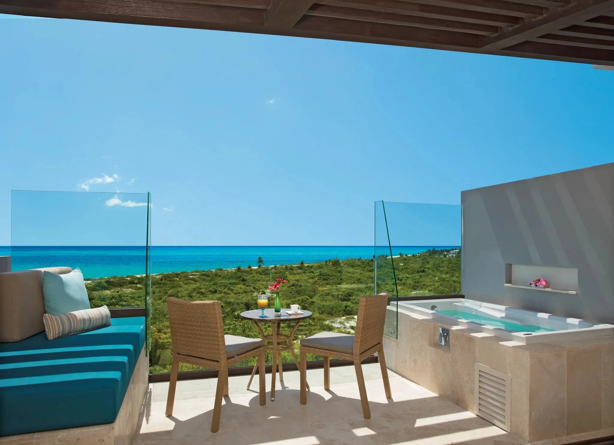 Junior Suite Ocean View - Dianne Manto.jpg