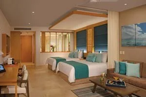 junior-suite-pool-view - Dianne Manto (1).jpg