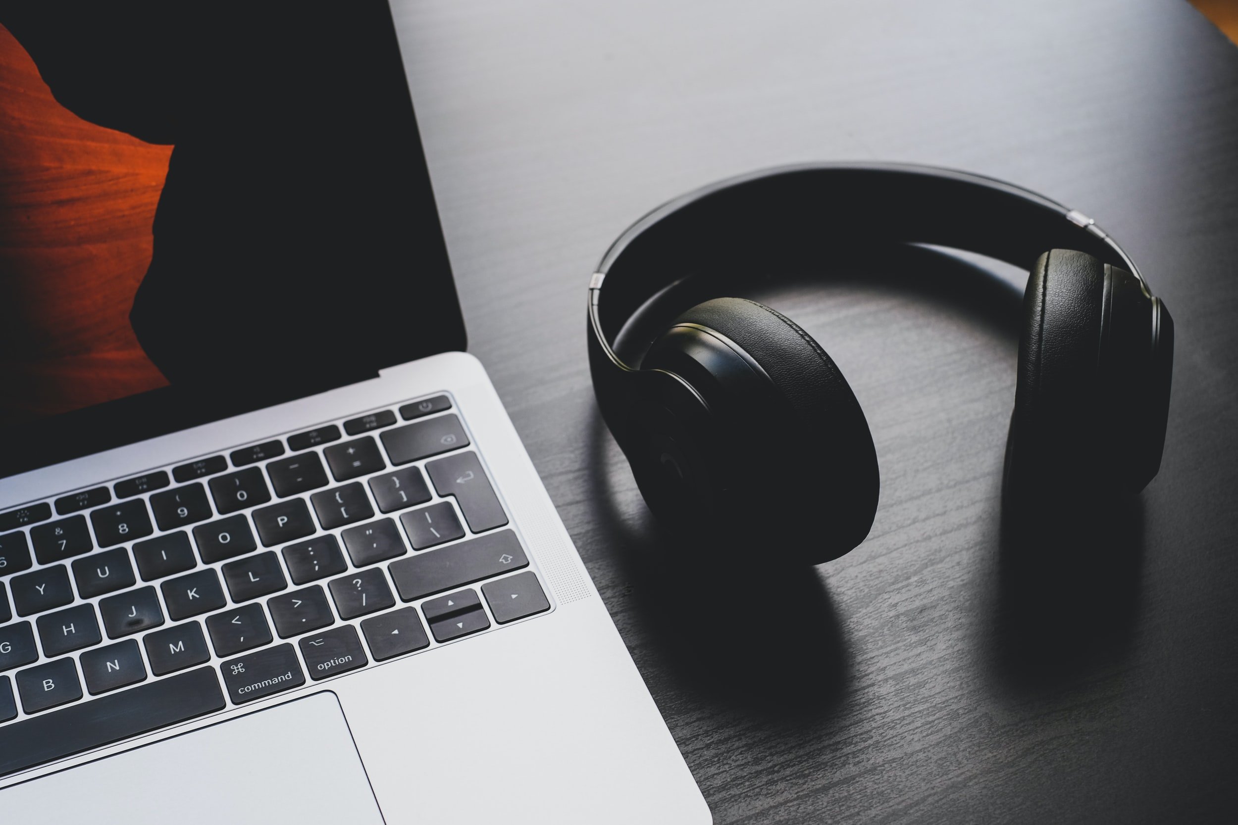 unsplash-image-FnR2U1lXsBQ.jpg
