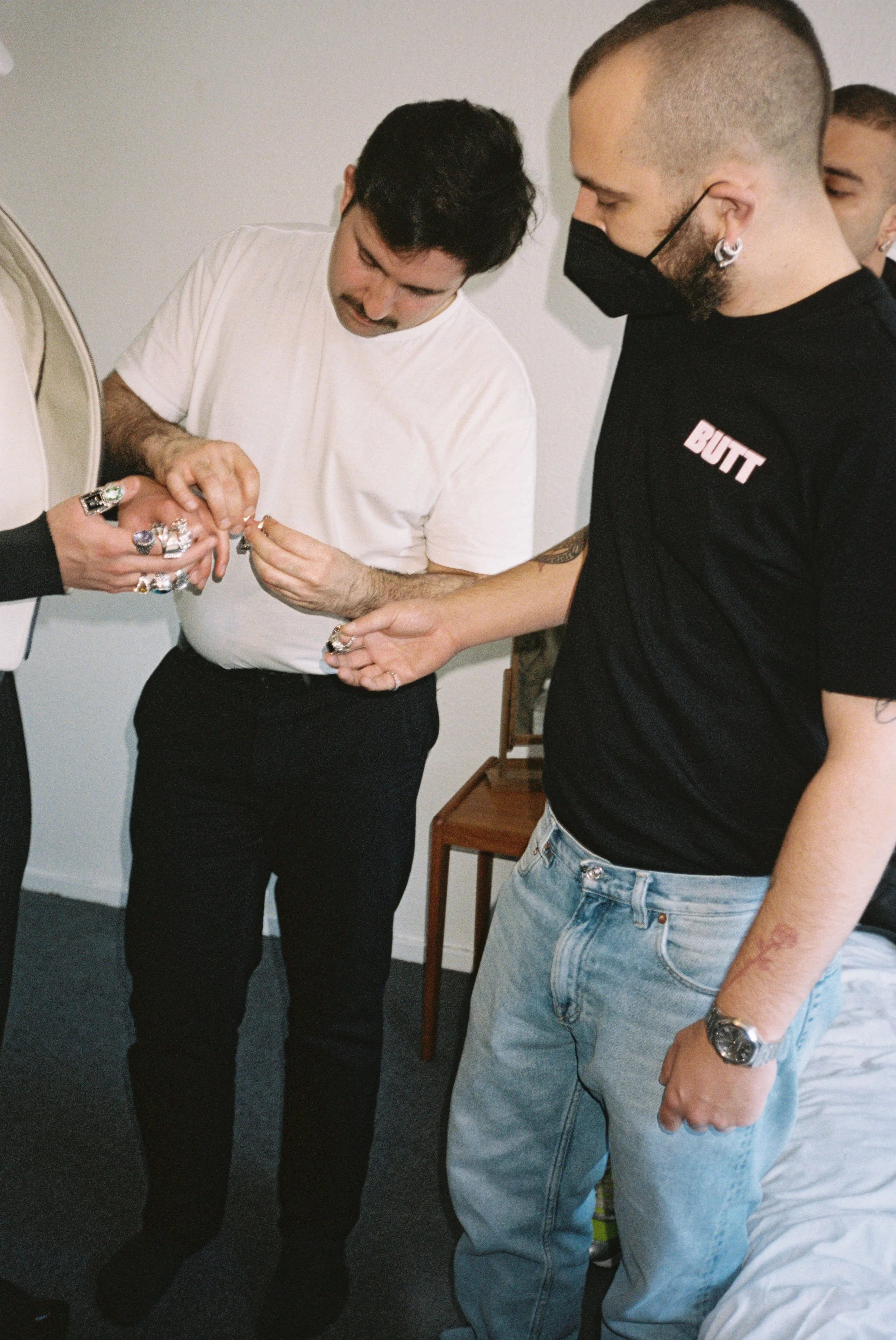 BA_AW23_BTS_010.jpeg
