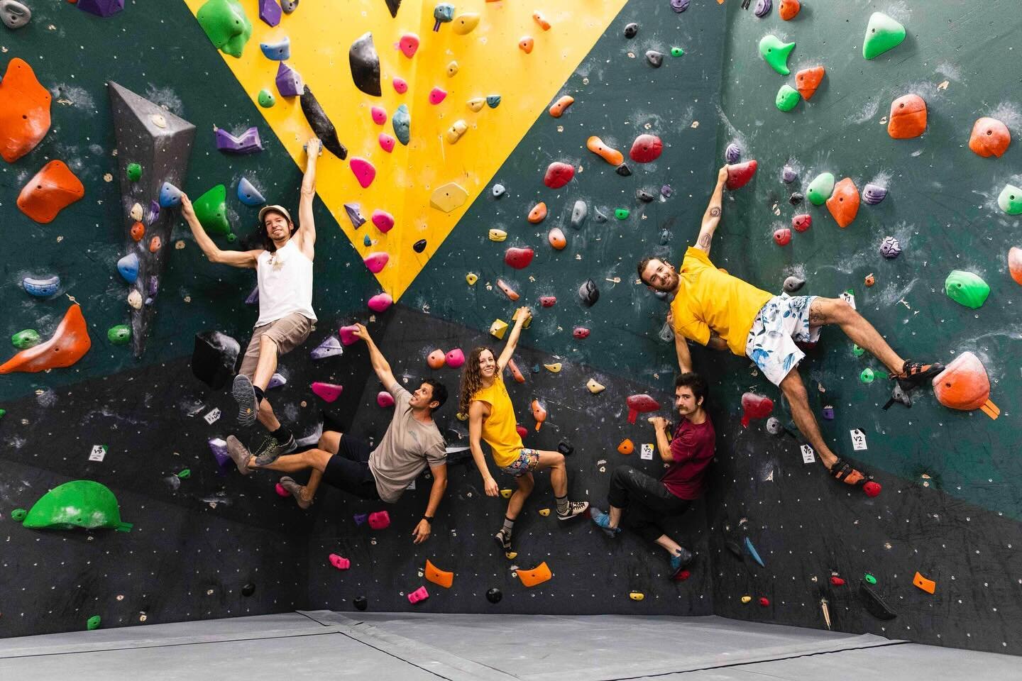 ✨Happy Holidays from Gold Crush!✨

As you may know, Gold Crush has been on a wild ride over the past 18 months with the closing of the original gym and the rebuilding of a new and expanded indoor climbing and fitness facility.

We are so happy to be 