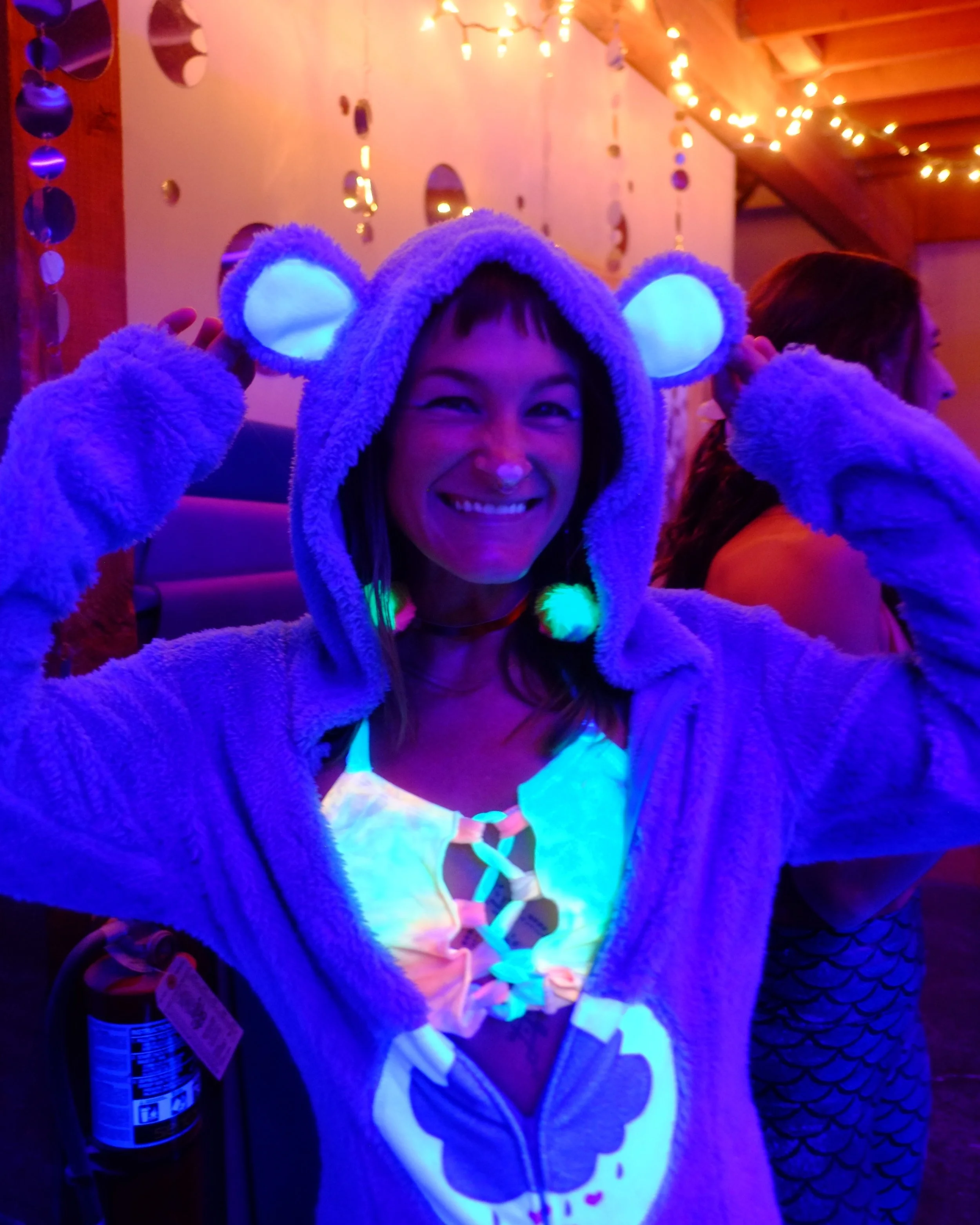 NEXT WEEK! The Cosmic Halloween Party is coming up!! Join us Friday October 23rd for an evening of climbing shenanigans!

Friday 10/23
4 - 10pm 
FREE for members and $10 for non-members 

There will be delicious food, free bevvies, live local DJS and