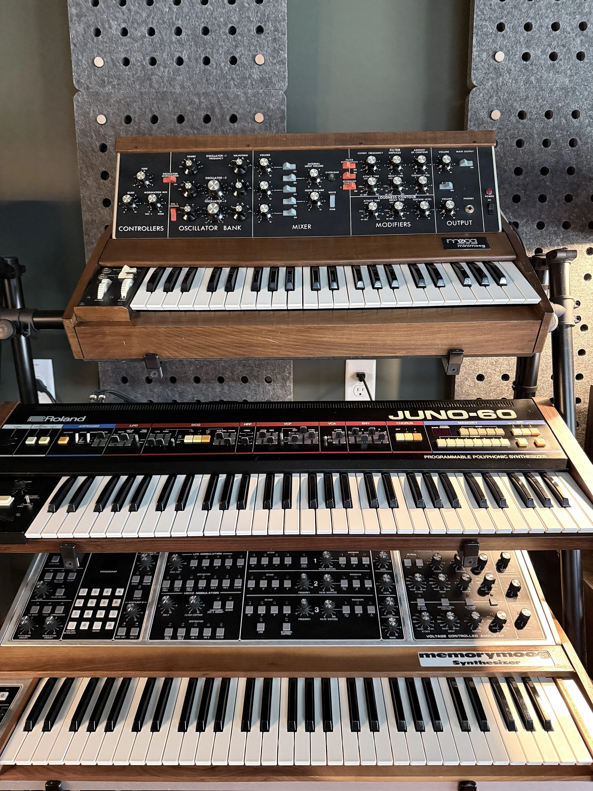 The Instruments Behind the Sound: An Ambient Music Gear Guide From Someone Who Actually Uses This Stuff