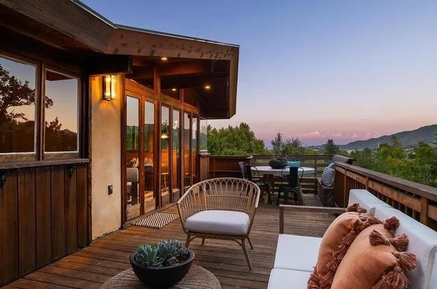 San Rafael Residence