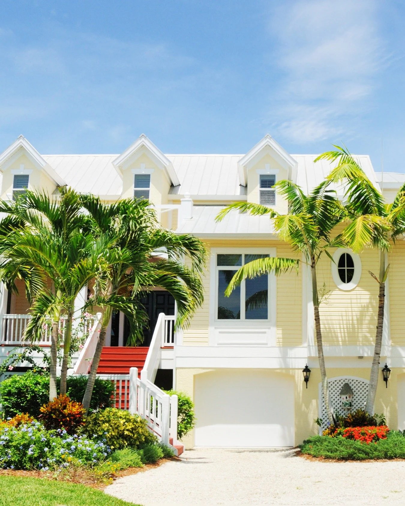 💰 Did you know your lawn and ornamental plants are some of the biggest investments in your home&rsquo;s curb appeal? Our program safeguards them with professional care against insects, fungus, and nutrient deficiencies. Protect your landscape and en