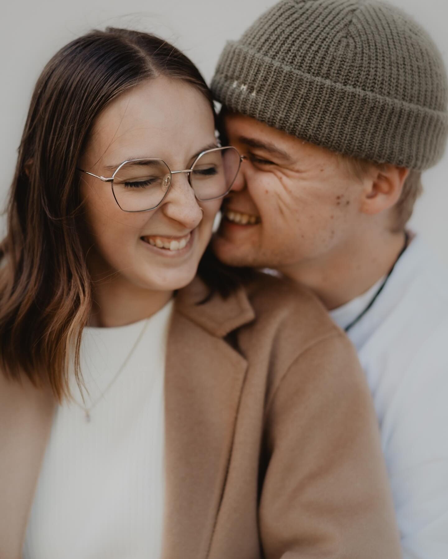 Friends I love, in love. 
.
.
.
.
.
#orangenswwedding #australianweddingphotographer #centralwestweddings #weddingphotographer #bridetobe #justmarried #weddingdayready #radlovestories #belovedstorie#heyheyhellomay #junebugweddings #photobugcommunity 