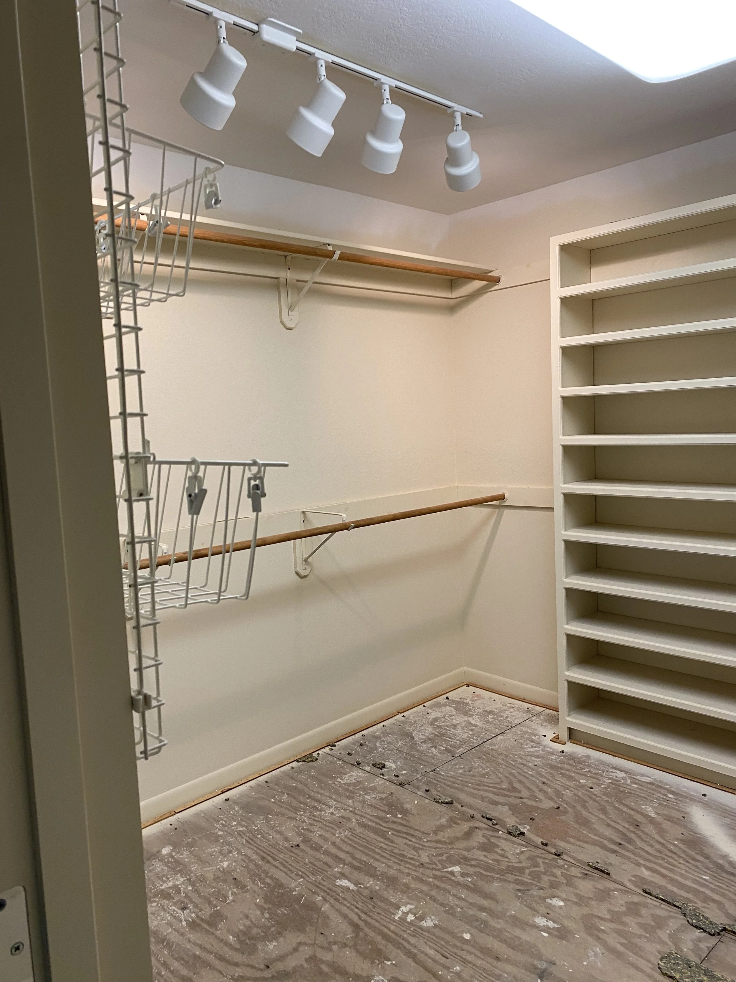 closet3.jpg