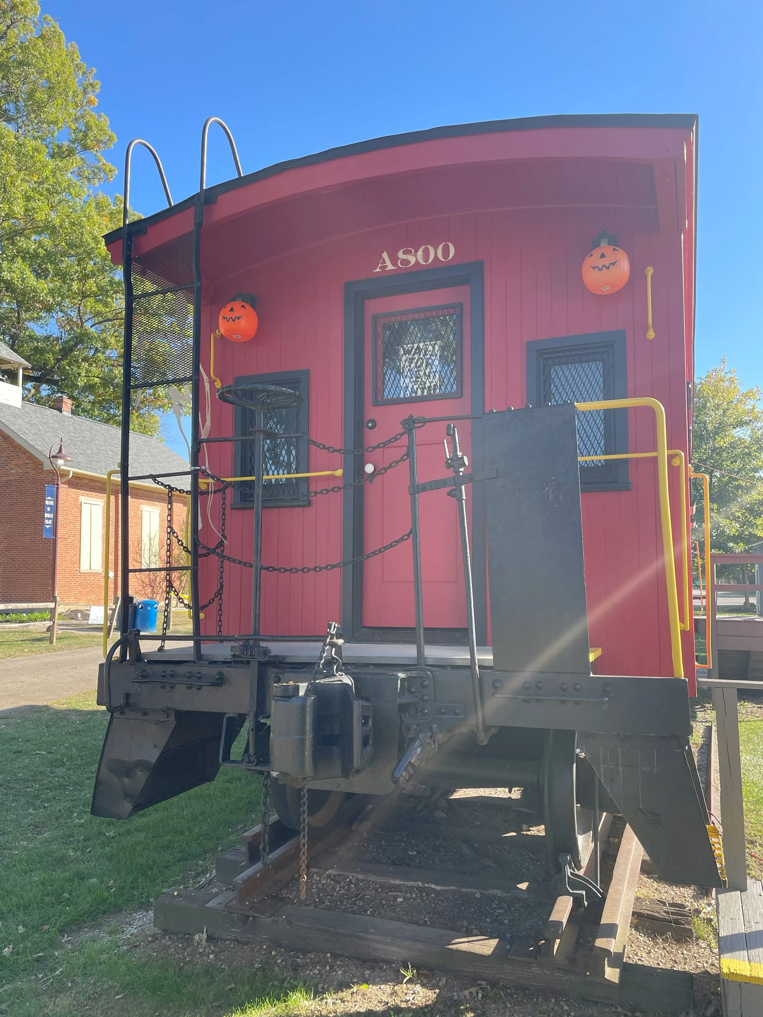 027_Caboose_Entrance.jpg