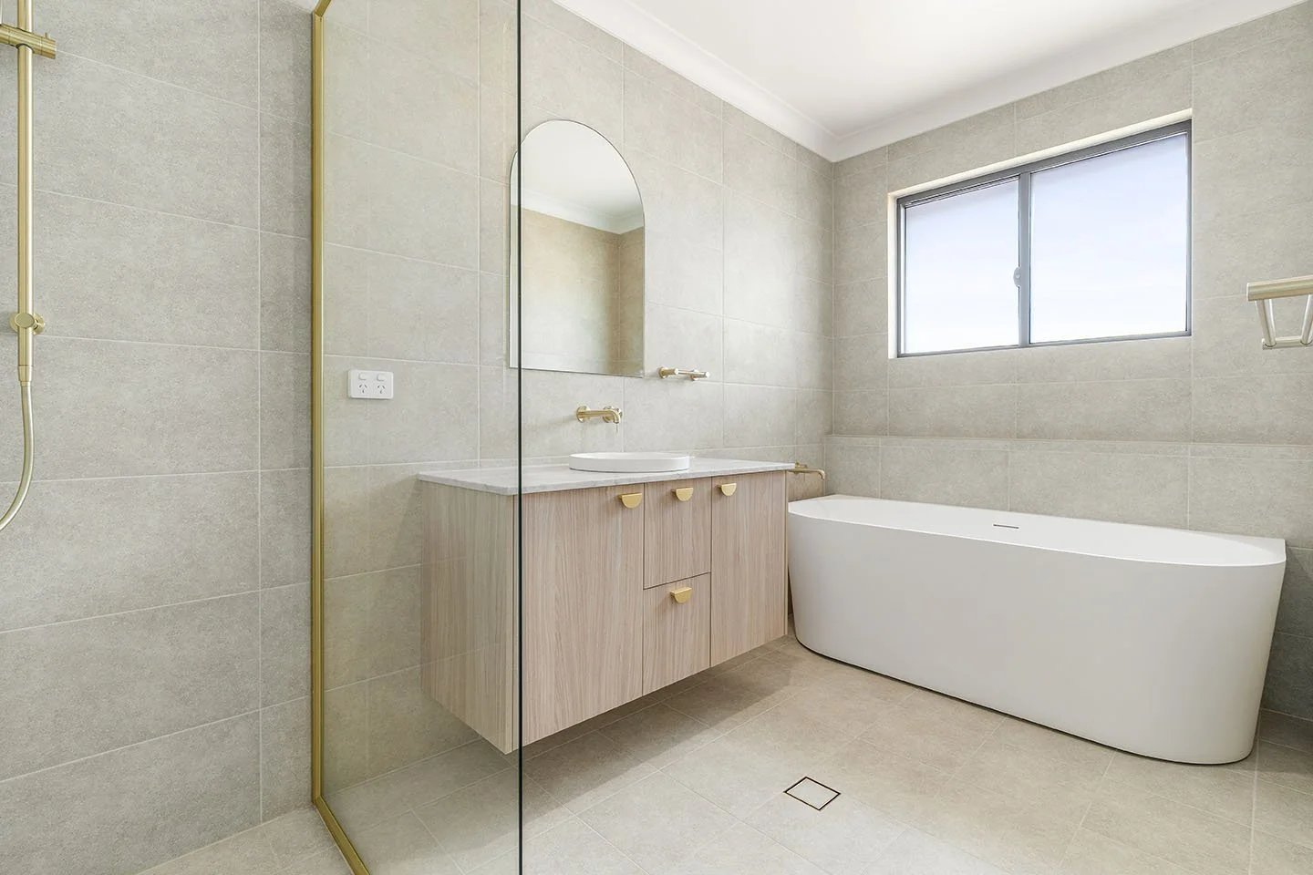 09_29 Kanzi Pl Orange_High Res.jpg