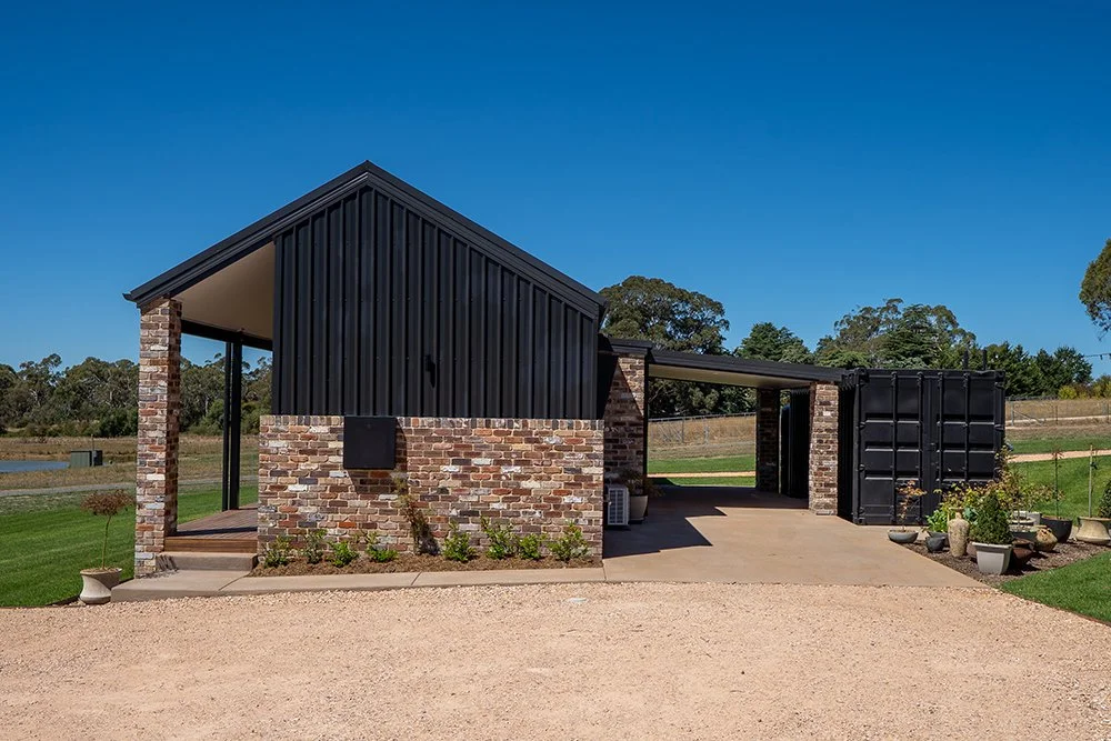 20_1A The-Barn-House-SJ-White.jpg