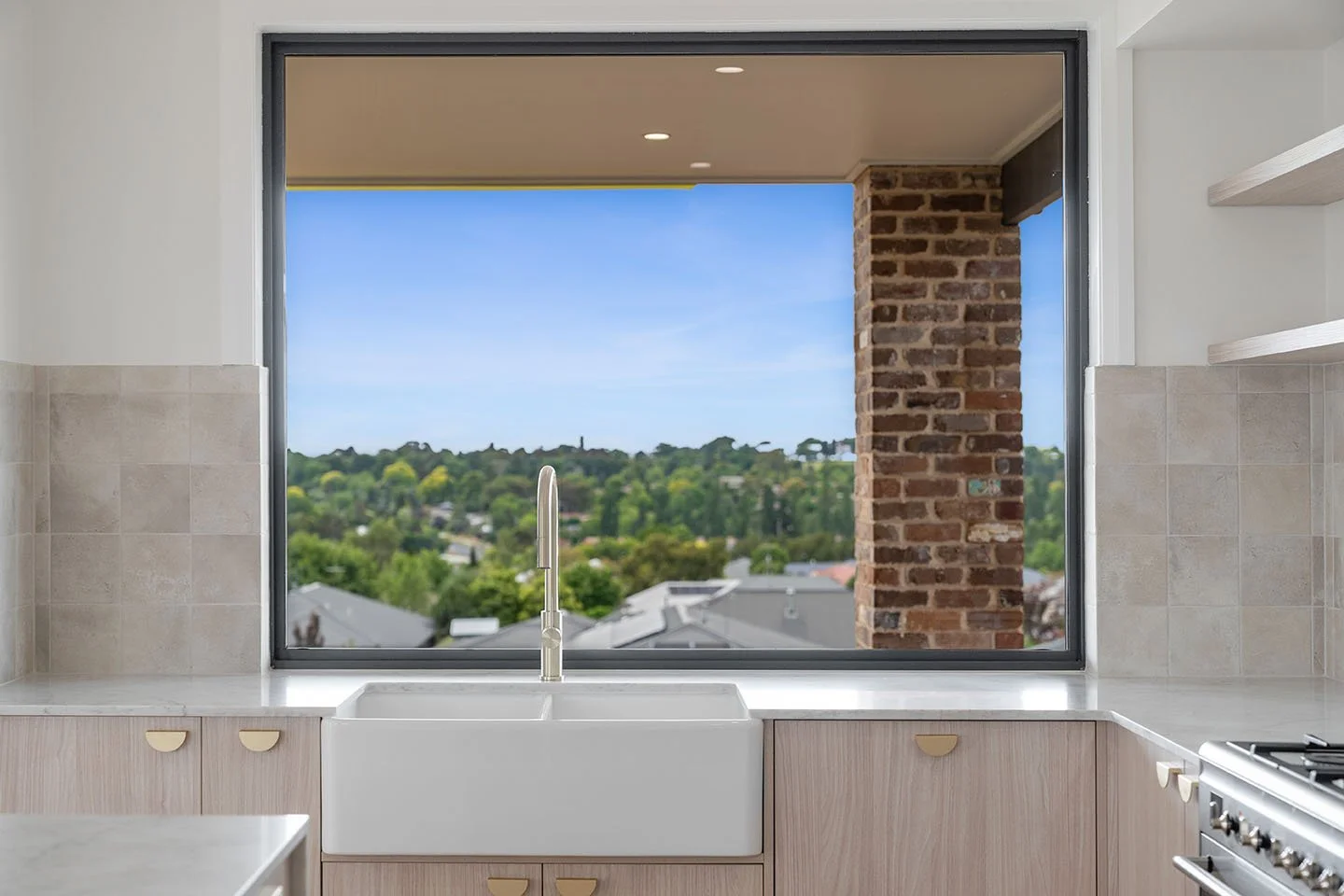 24_29 Kanzi Pl Orange_High Res.jpg