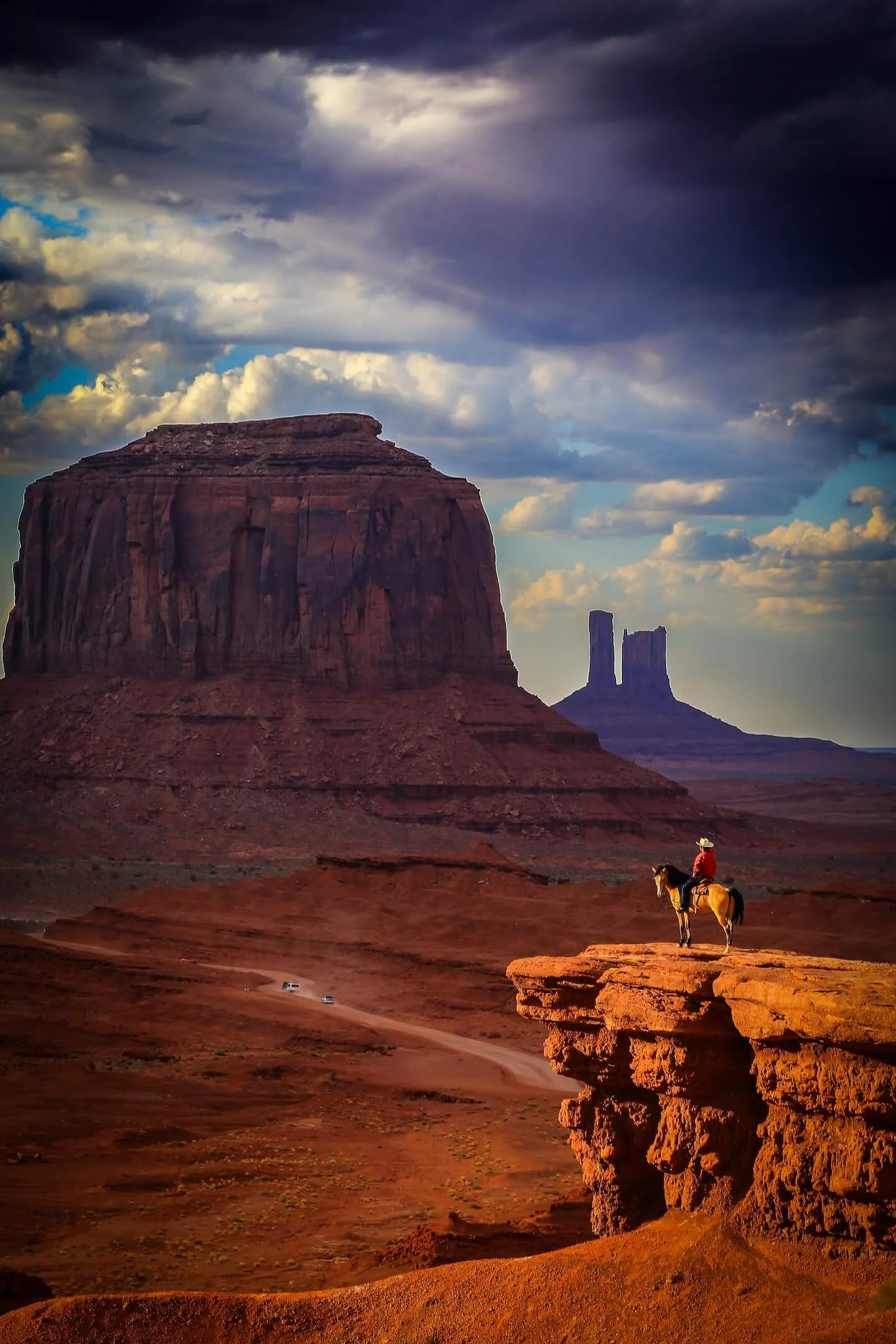 monument-valley-cowboy.jpg