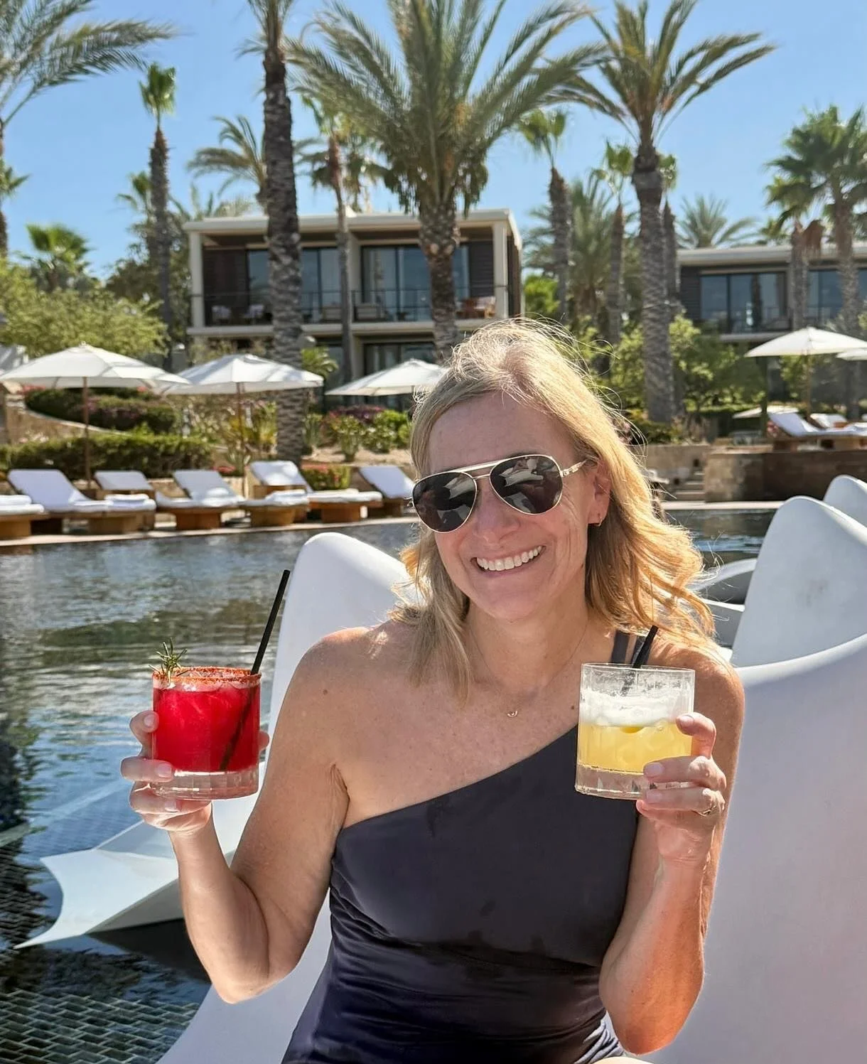Cheers to an unforgettable trip to Cabo! So grateful for a fun few nights at @chilenobayauberge, a longtime personal and client favorite, celebrating being recognized as a top producer with @brownell_travel. It was such a joy spending time with my Br