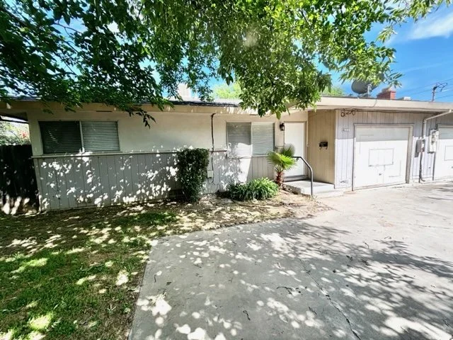 4111 58th Street, Sacramento, CA 95820 - LARGE TWO BEDROOM DUPLEX