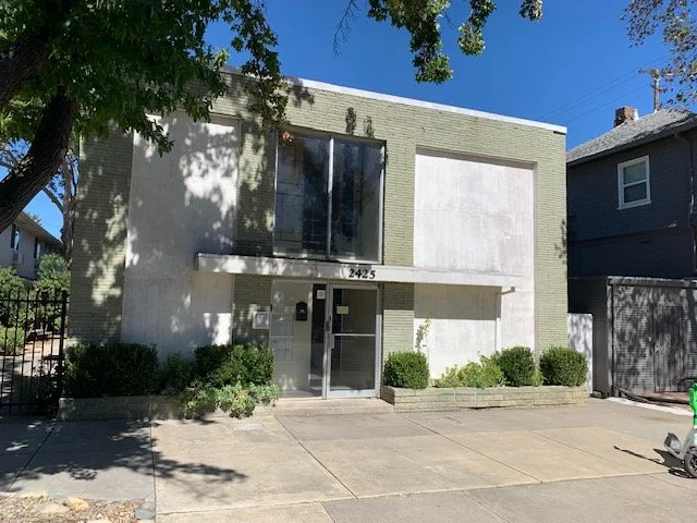 2425 Q Street #5, Sacramento, CA 95816 - LARGE ONE BEDROOM