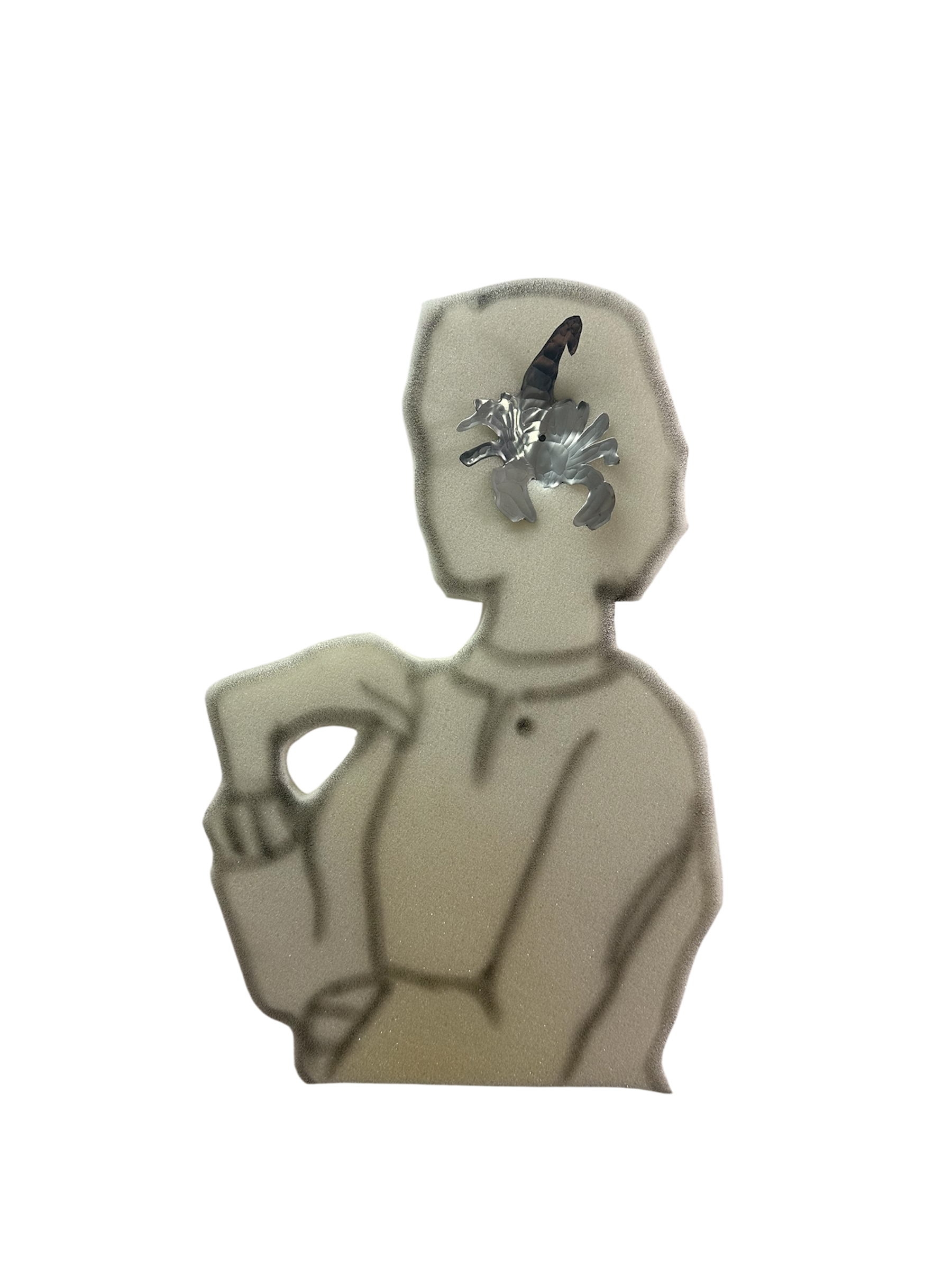 RADIO
28 x 39 cm x 2 cm
Metal and oil on sponge
2026