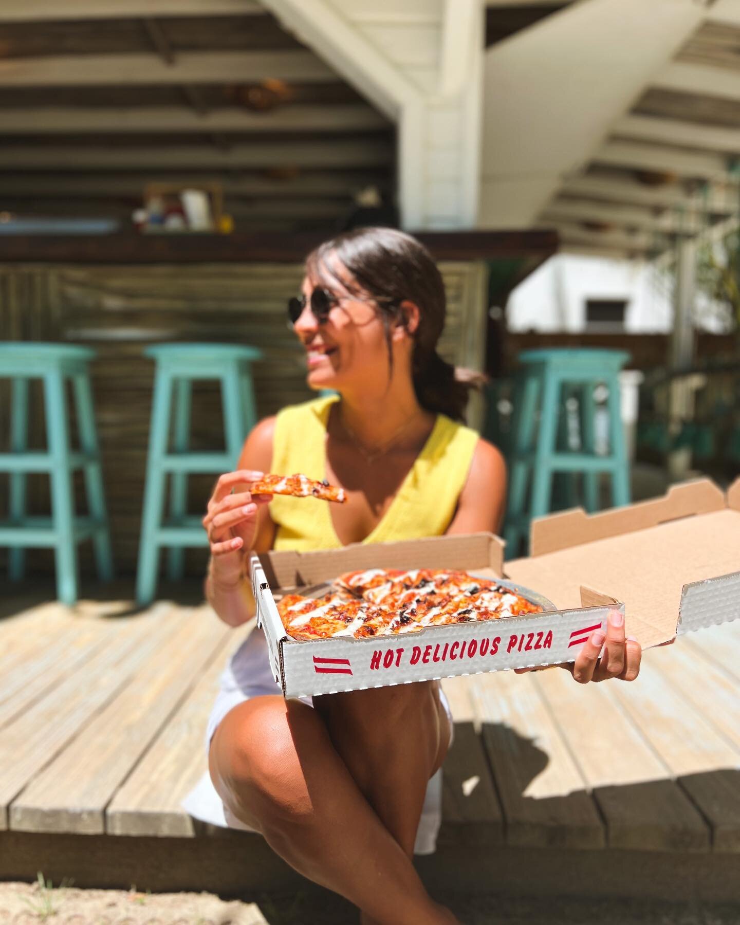 The Shack&rsquo;s new menu additions have us in pieces 🍕😏 Today we have chicken + bacon + ranch &amp; Homemade BBQ Chicken // You can catch these tasty vibes at Hull Bay from 11:30am &lsquo;til 8:00pm (Tuesday thru Sunday)