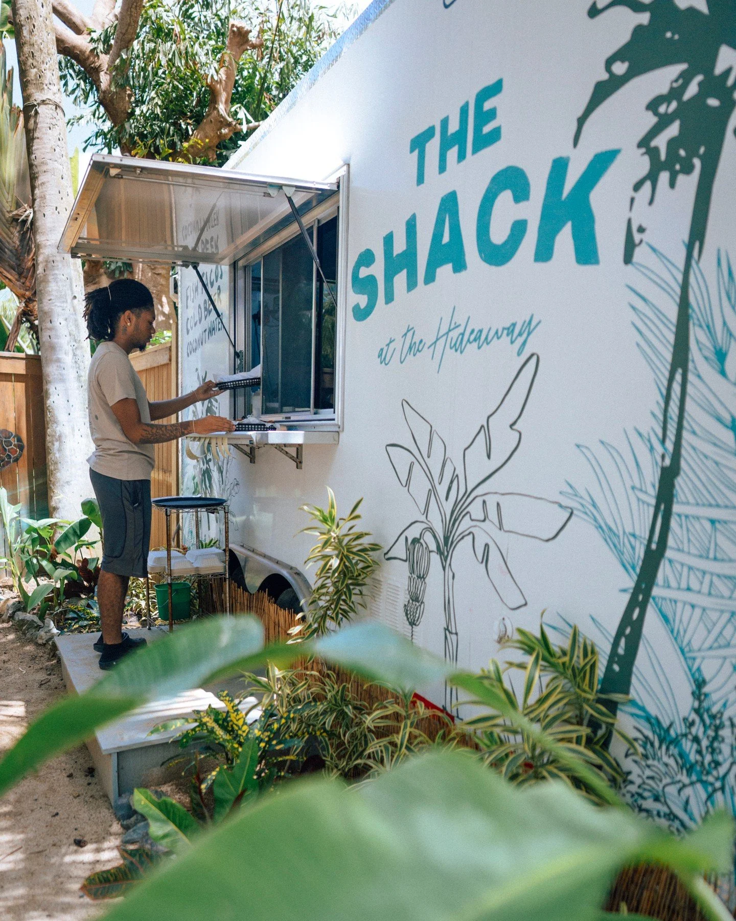 Our new food truck is off to the races. New look. Your same favorites served up fresh! 😉 

...

#stthomas #usvi #usvieats #USVirginIslands #virginislands #caribbean #caribbeantravel