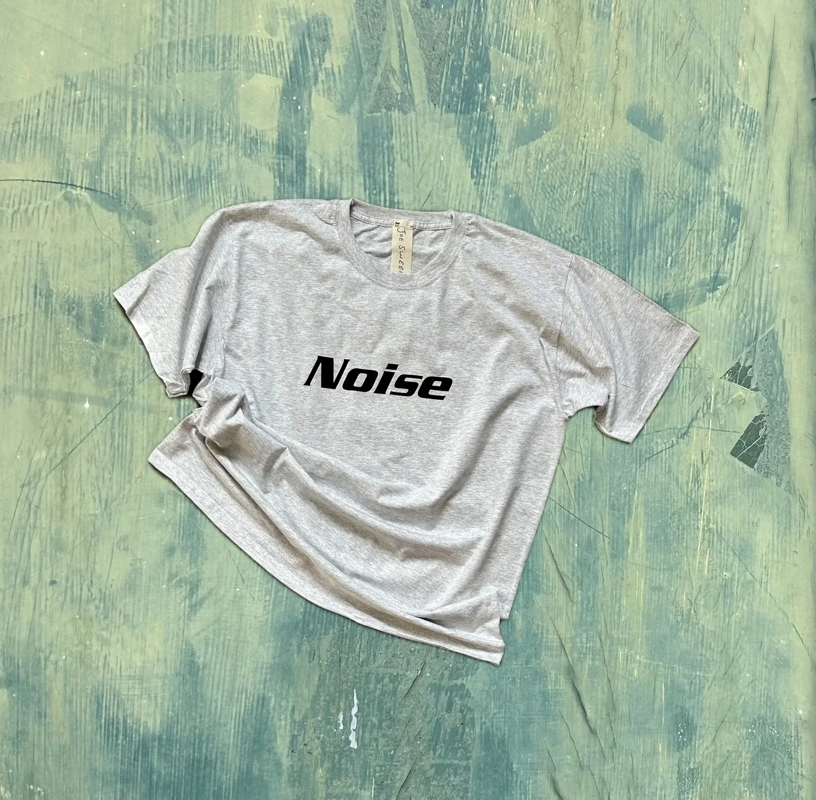 noise t shirt.jpg