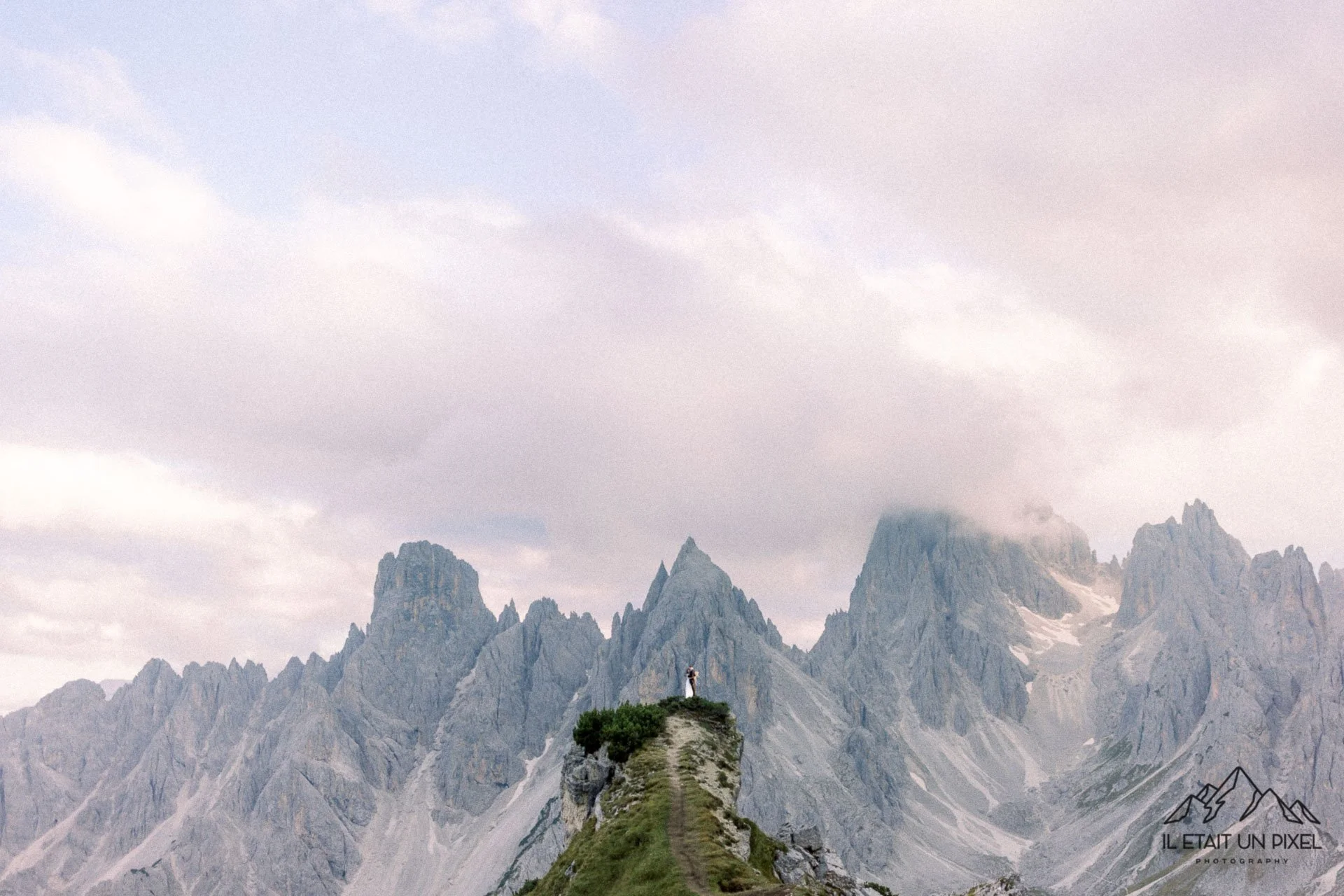 Italy mountains elopement photo shoot