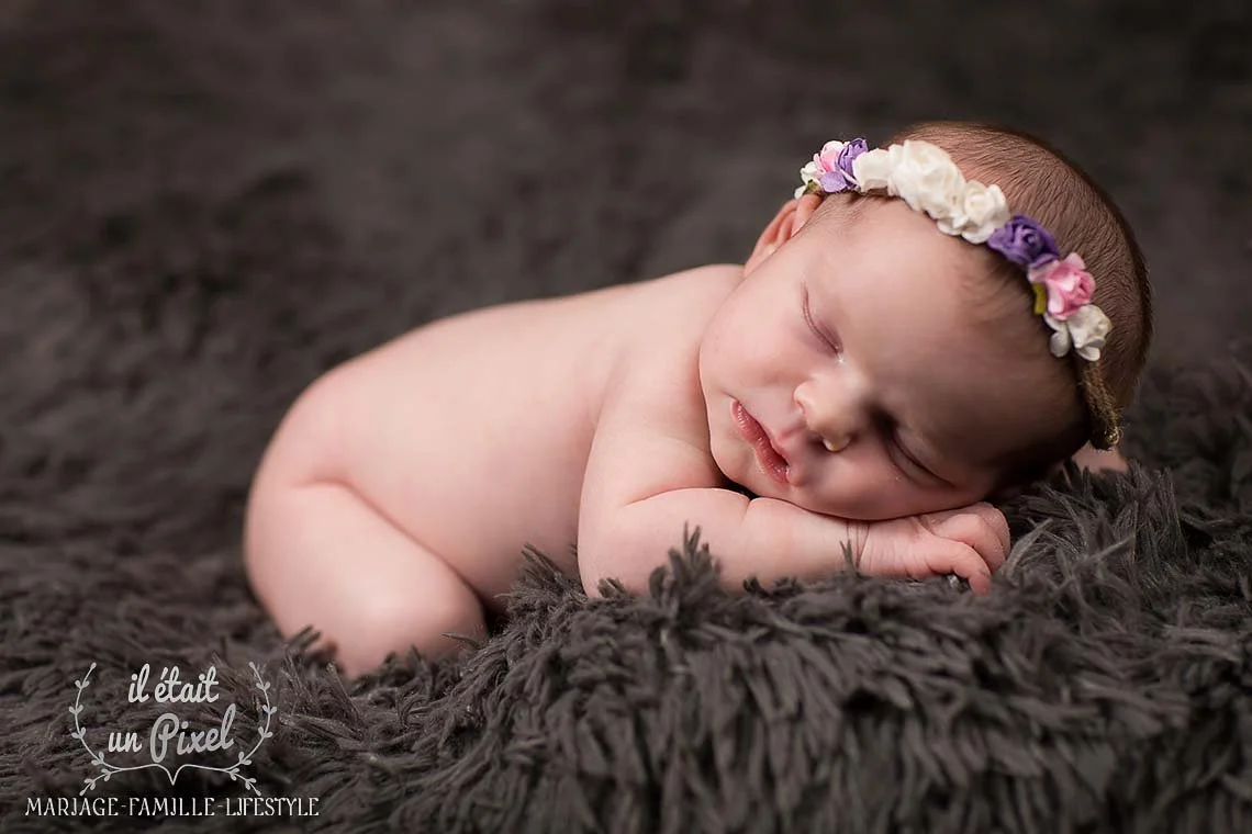 iletaitunpixel-jeremie-sangare-seance-photo-naissance-studio-shooting-bebe-nouveau-ne-yvelines-cergy-rose_09-1140px.jpg