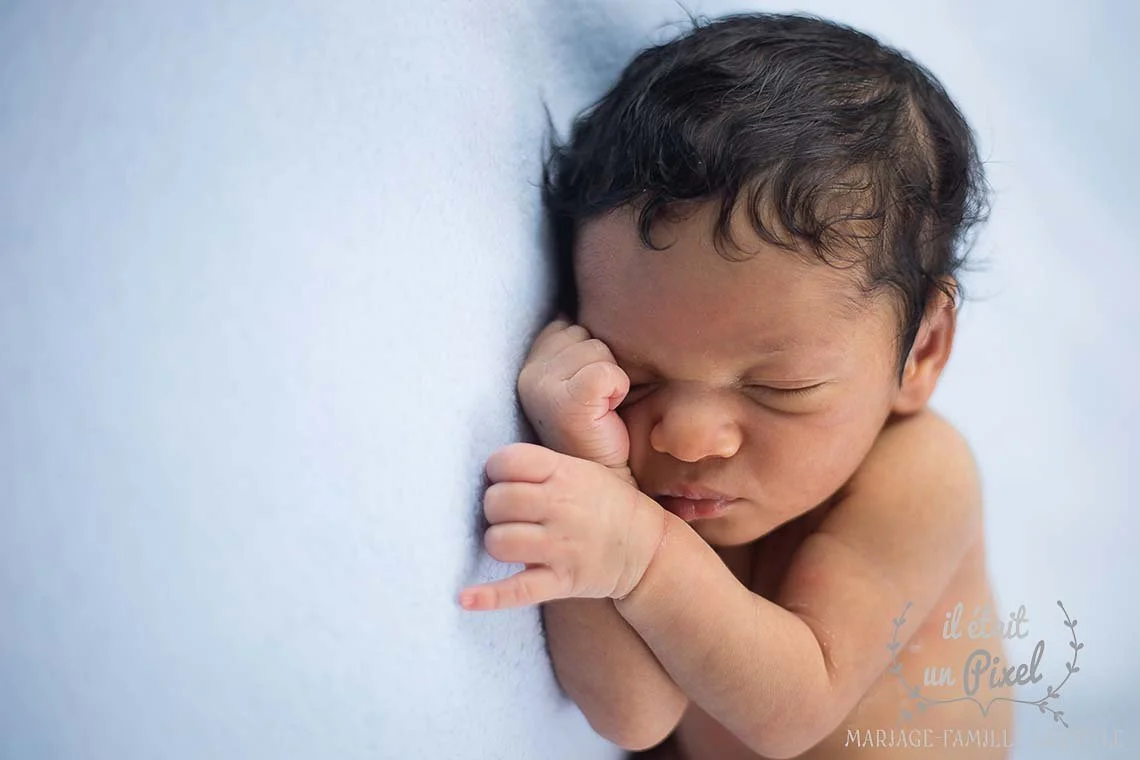 iletaitunpixel-jeremie-sangare-shooting-photo-bebe-newborn-p.jpg