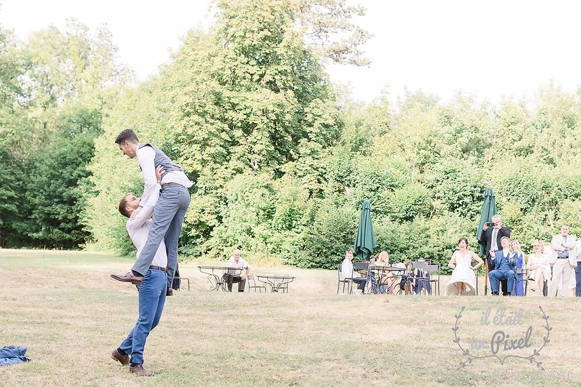 iletaitunpixel-jeremie-sangare-fine-art-destination-wedding-elopement-photographer-reportage-mariage-l-isle-adam-chateau-reilly_0861-1140px.jpg