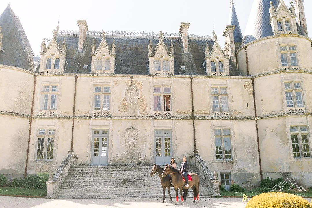 iletaitunpixel-demande-mariage-chateau-de-la-flocelliere-vendee-decor-balons-chevaux_jbj-58.jpg