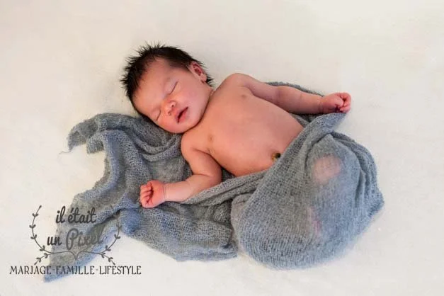 Séance photo Naissance de Sara