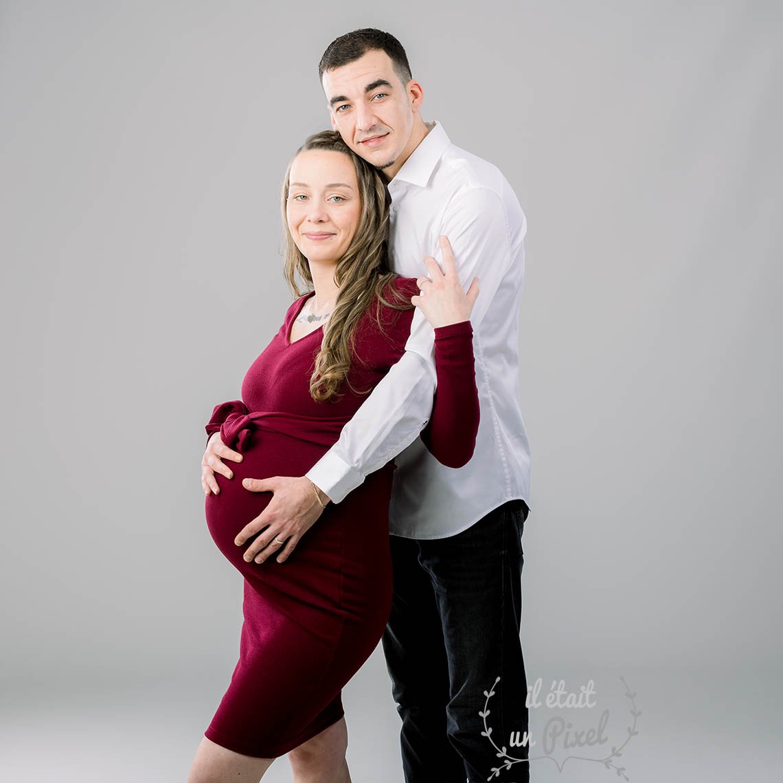 iletaitunpixel-jeremie-sangare-shooting-grossesse-artistique-studio-les-sables-d-olonne-vendee-mgnths_09-1140px.jpg
