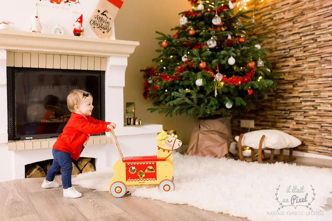 Séance famille avec bébé pour fêter Noël !