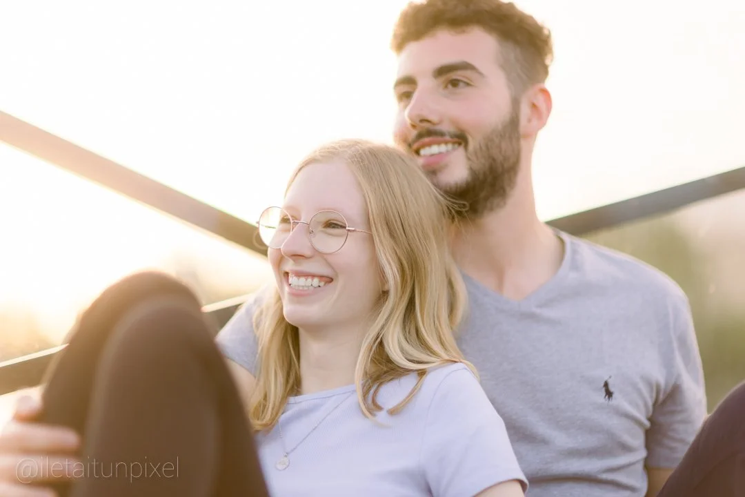 iletaitunpixel-jeremie-sangare-seance-engagement-couple-paris-pont-des-arts-lrthsa_05-1080px.jpg
