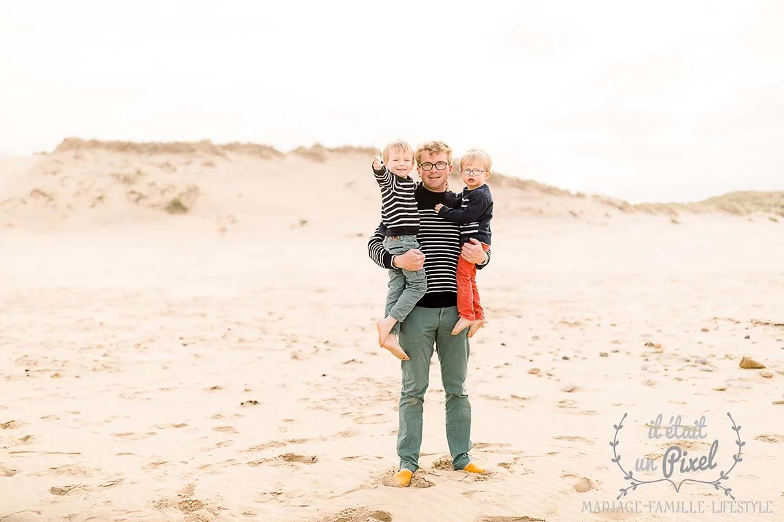 iletaitunpixel-jeremie-sangare-seance-photo-famille-lifestyle-shooting-tribu-enfants-plage-vendee-les-sables-d-olonne-carqtnle_011-1140px.jpg