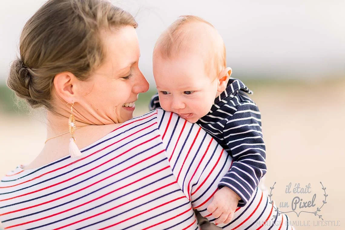 iletaitunpixel-jeremie-sangare-seance-photo-famille-lifestyle-shooting-tribu-enfants-plage-vendee-les-sables-d-olonne-carqtnle_018-1140px.jpg