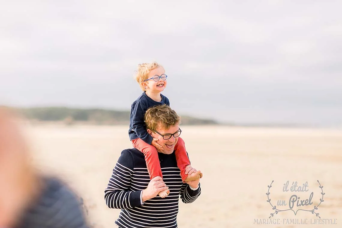 iletaitunpixel-jeremie-sangare-seance-photo-famille-lifestyle-shooting-tribu-enfants-plage-vendee-les-sables-d-olonne-carqtnle_032-1140px.jpg
