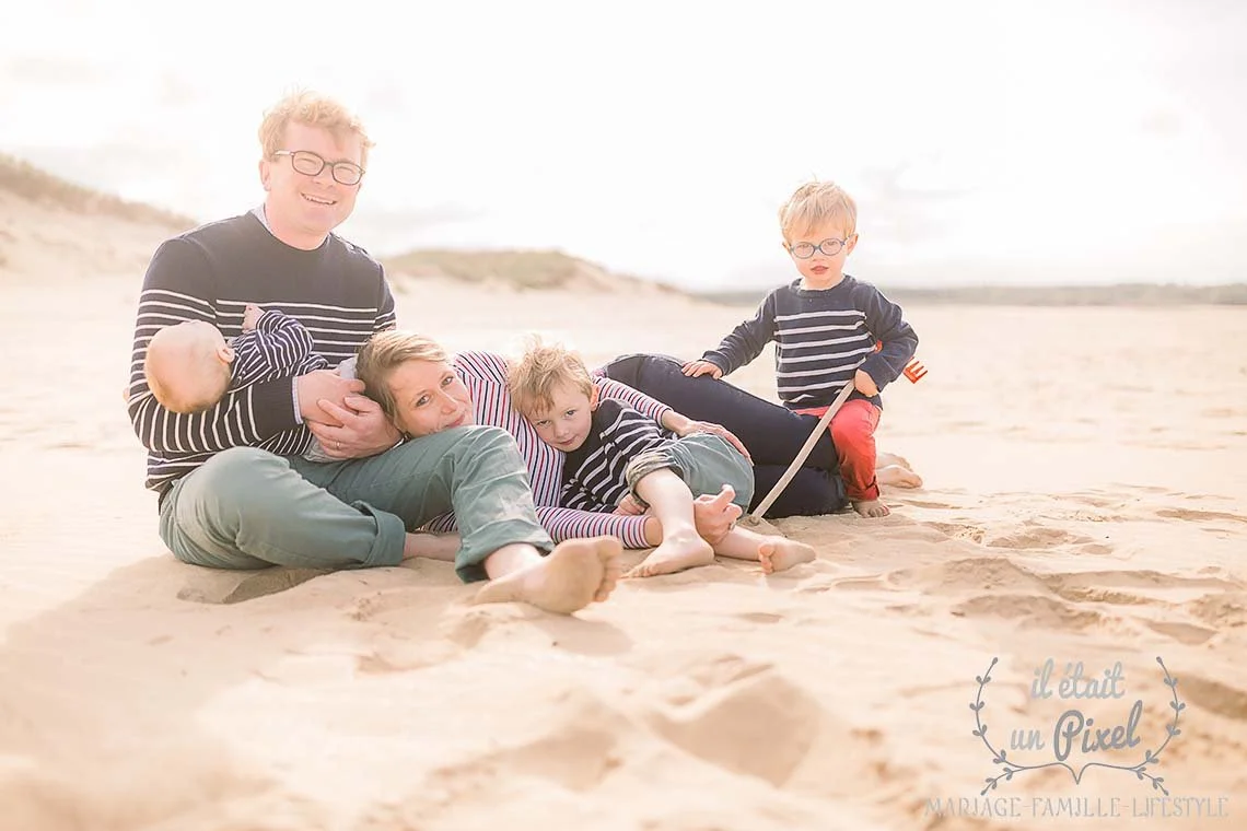 iletaitunpixel-jeremie-sangare-seance-photo-famille-lifestyle-shooting-tribu-enfants-plage-vendee-les-sables-d-olonne-carqtnle_103-1140px.jpg