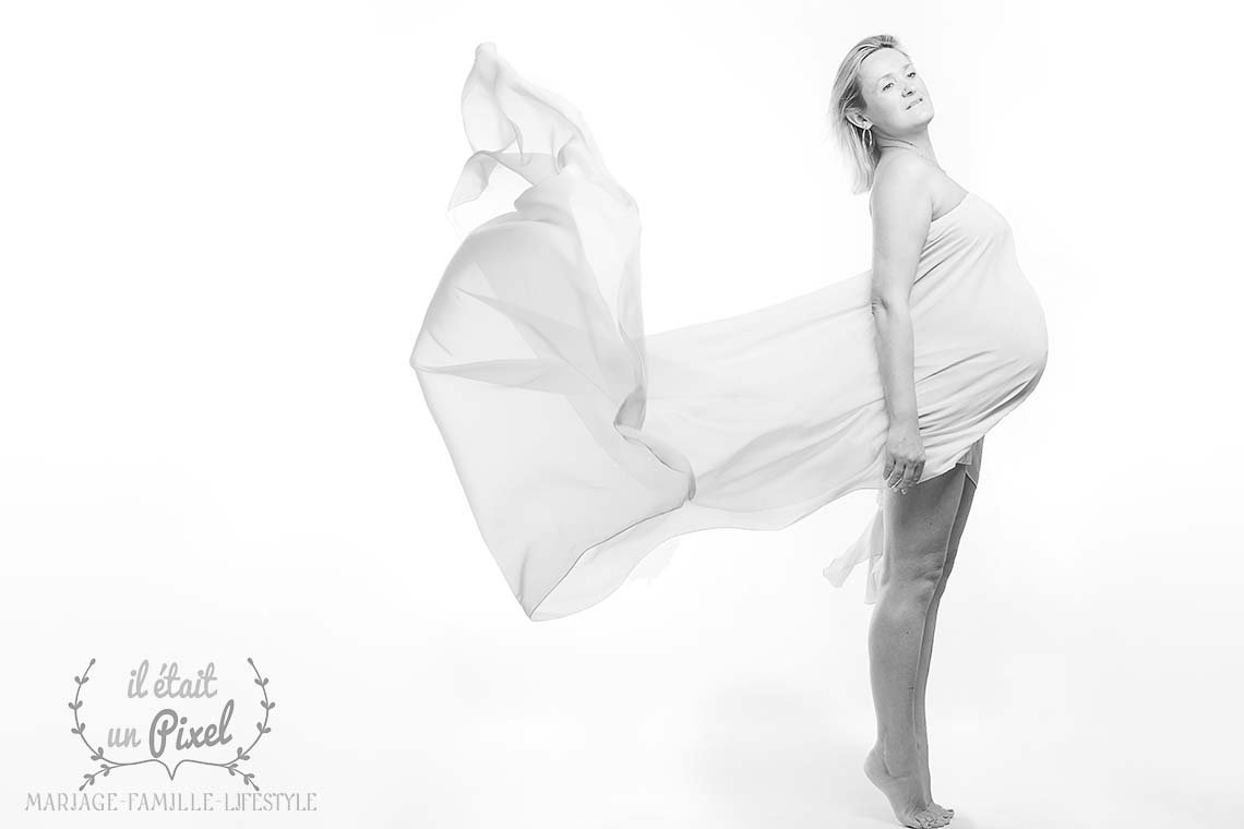 iletaitunpixel-jeremie-sangare-seance-photo-enceinte-fam_015.jpg