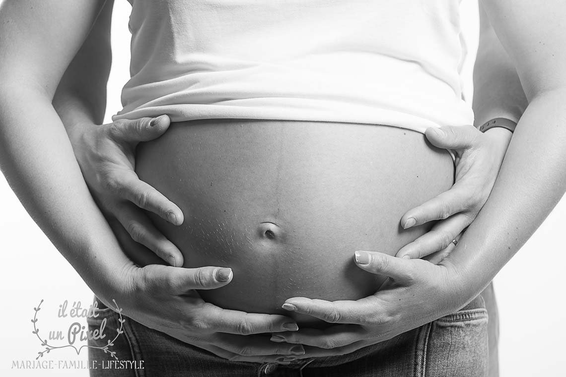 iletaitunpixel-jeremie-sangare-seance-photo-enceinte-famille.jpg