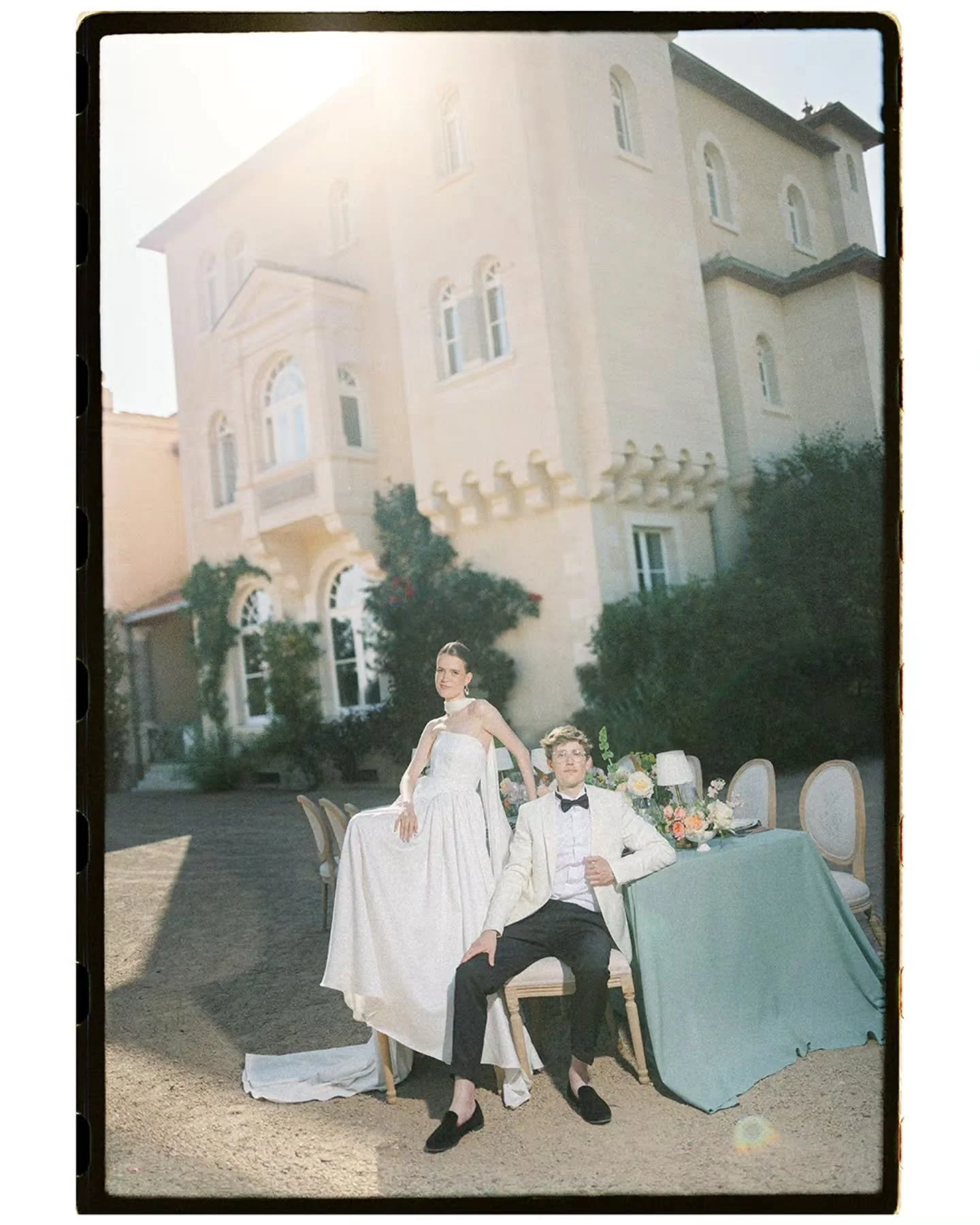 To celebrate the recent beautiful renovation of @chateaudelacorbe , one of our favorite vendors team shot a new Wedding Editorial there ✨️

Venue: @chateaudelacorbe from @lieuxdexception
WP &amp; design: @hhhhourra
Flowers: @foliedouce_flower
Dress: 