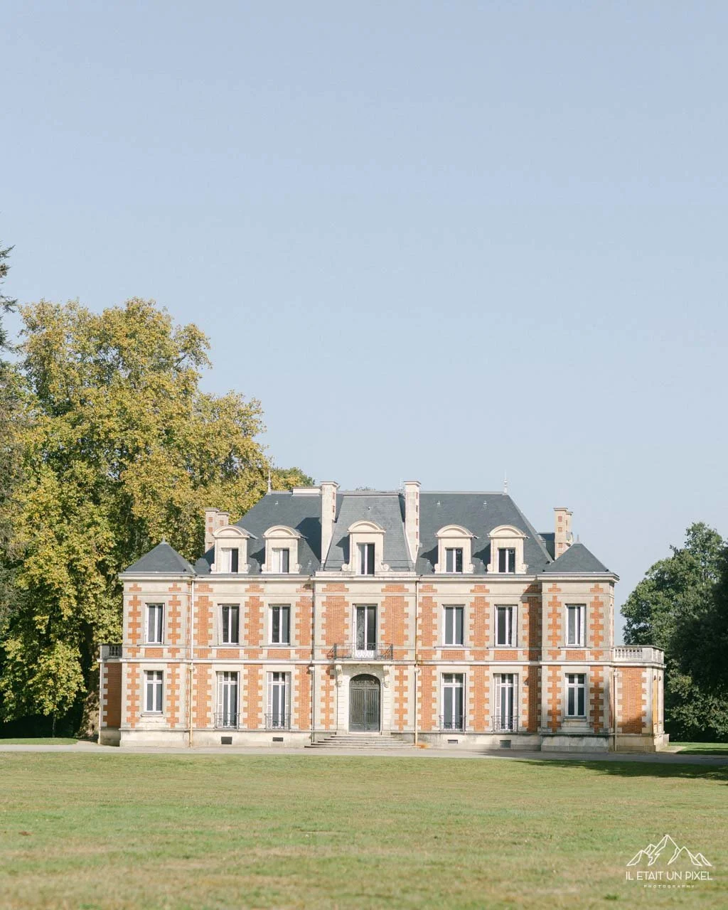 iletaitunpixel-editorial-wedding-photographer-france-wedding-venues-guide-0048.jpg