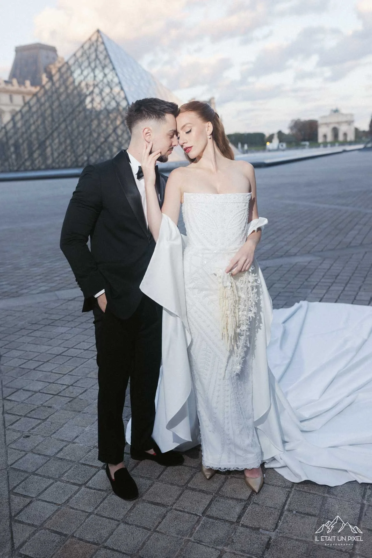 iletaitunpixel-jeremie-sangare-editorial-wedding-photographer-france-paris-domaine-brandois-tatler--022-1920px.jpg