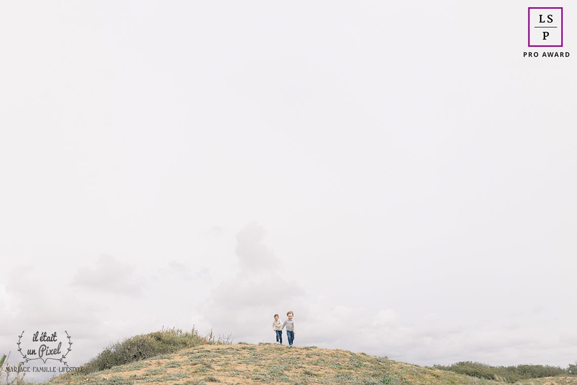 iletaitunpixel-jeremie-sangare-seance-photo-famille-lifestyle-dune-sauveterre-vendee-dijrlvmll_01-1140px.jpg