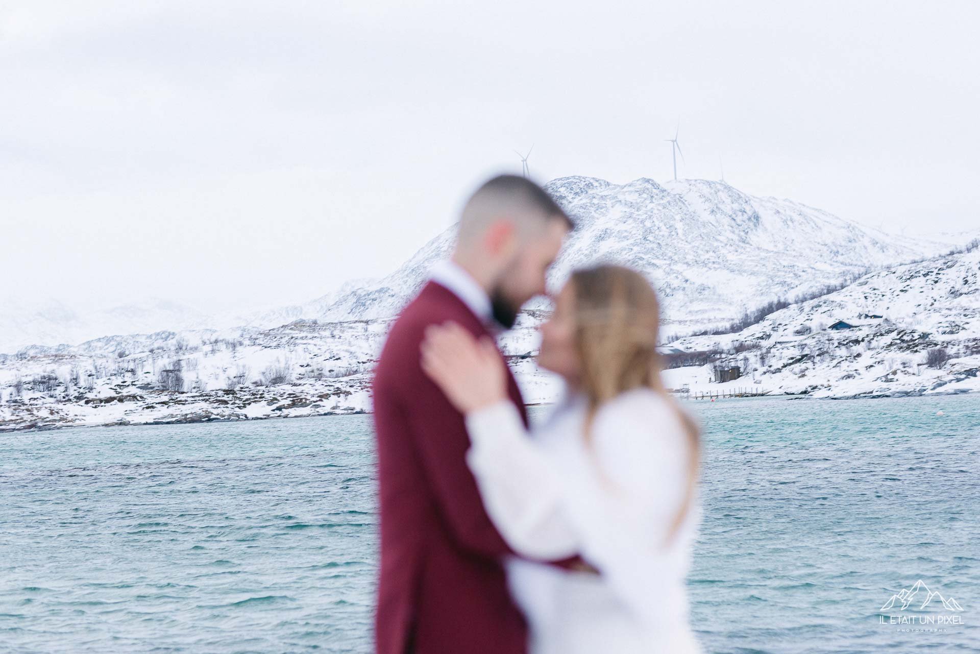 iletaitunpixel-jeremie-sangare-destination-adventure-elopement-and-wedding-photographer-france-italy-norway-lofoten-northern-lights-m153-pf47-230-1920px.jpg