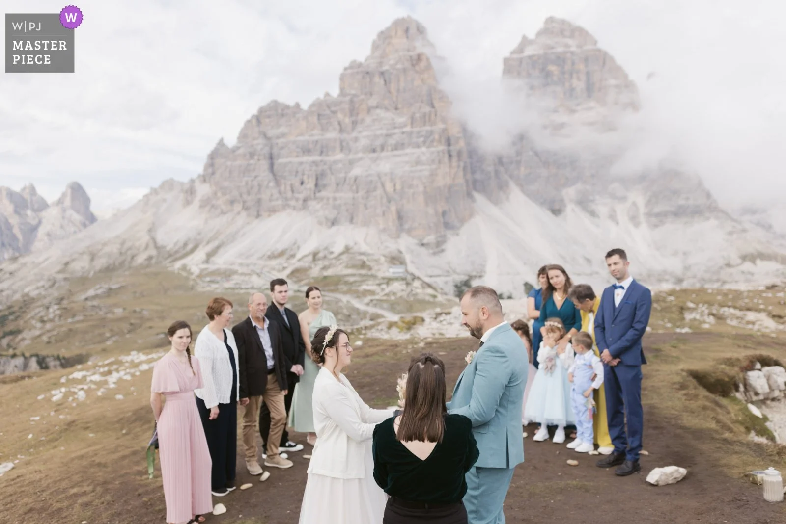iletaitunpixel-jeremie-sangare-adventure-destination-elopement-wedding-elopement-photographer-dolomites-wpja-2760117-badged-1600px.jpg