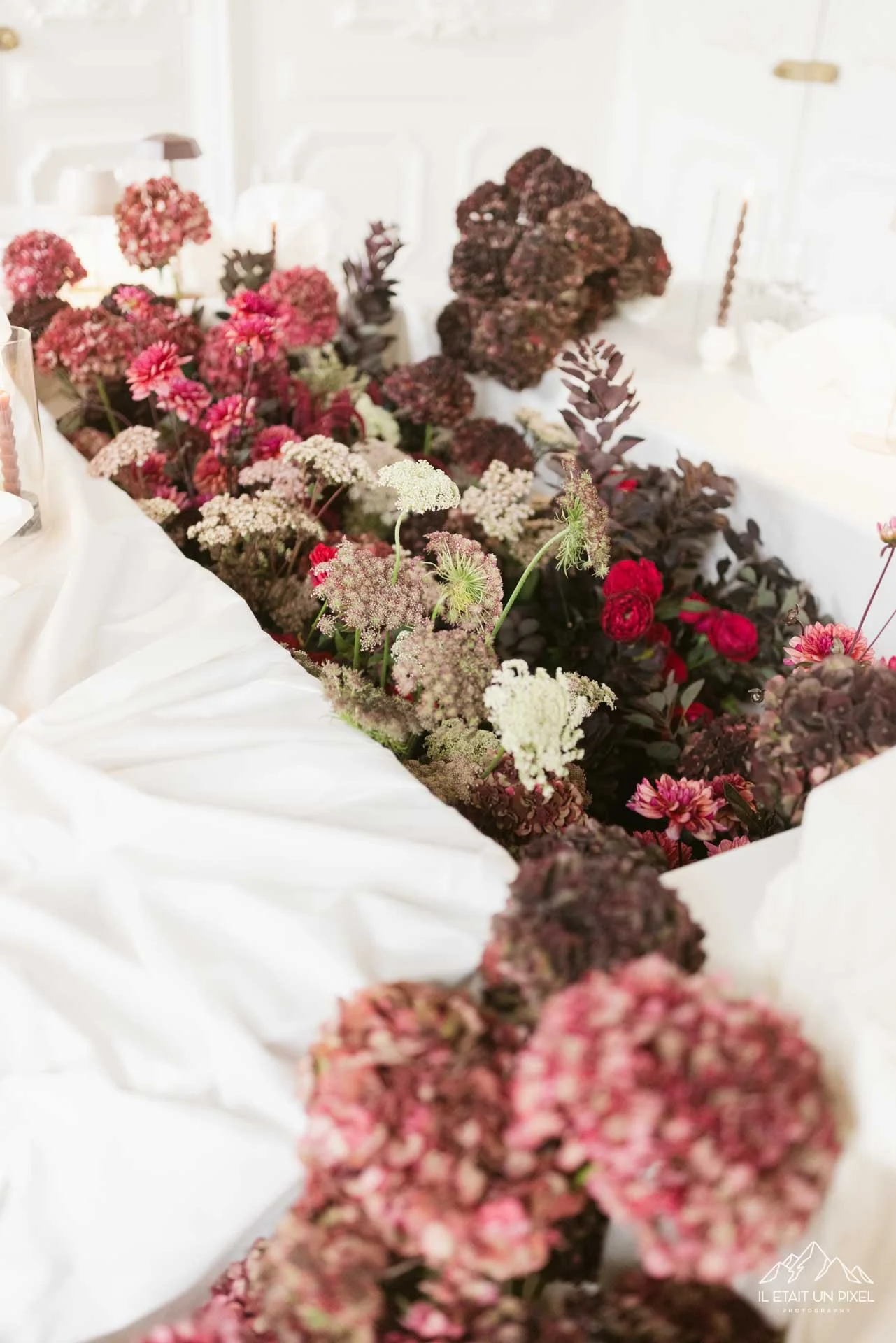 iletaitunpixel-jeremie-sangare-editorial-wedding-photographer-france-paris-domaine-brandois-tatler--157-1920px.jpg