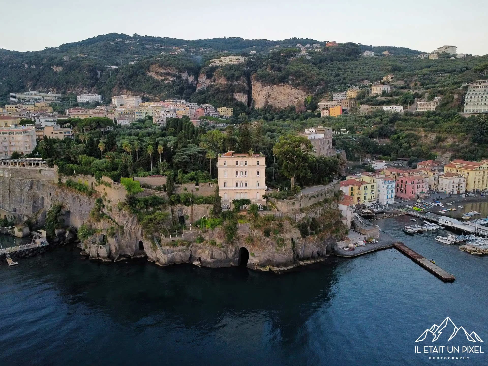 iletaitunpixel-jeremie-sangare-destination-wedding-photographer-italy-amalfi-villa-astor-705419-1920px.jpg